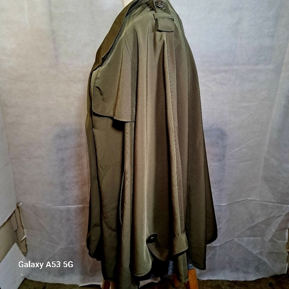 Vt Luxe Green Cape/Raincoat Women's One Size - Picture 3 of 7